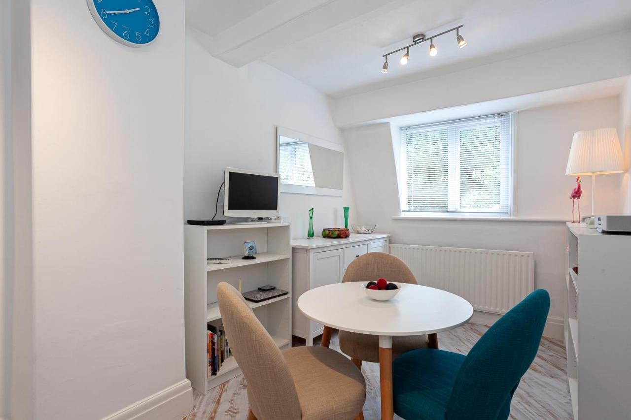 Cosy 2 Bed Apartment - Close To Leeds Centre Exteriér fotografie